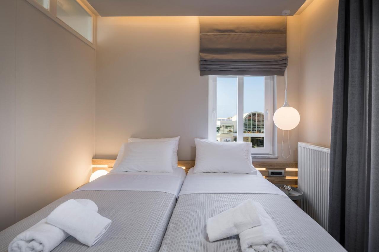 Sun Ray Luxury Apartments Agia Marina  Bagian luar foto